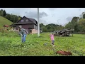 Download Lagu Carpathian Village Life 🏔️ Mom \u0026 Little Daughter’s Peaceful Autumn Day 🥕 | Cozy Mountain Family Life
