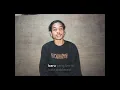 Deklarasi variabel dan array menggunakan tipe data integer string menggunkan bhsa pemrograman Python