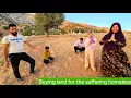 Download Lagu Grond kopen om een ​​huis te bouwen voor een gezin dat dakloos is geworden