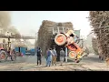 Download Lagu power show Belarus tractor 800 pull sugarcane loaded trailer unloading sugar Mill