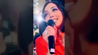 بسمة بوسيل بتغنى بصوت تحفة و تشجيع تامر حسنى ليها 