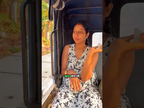 Cậu bé khiến mẹ phải nhặt lại chai nước 😳