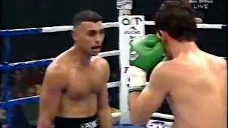 Prince Naseem Hamed taunts and dances around Jose Badillo