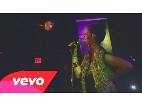 Download MP3 Kat Dahlia - I Think I'm In Love (Live At The Studio In Webster Hall)