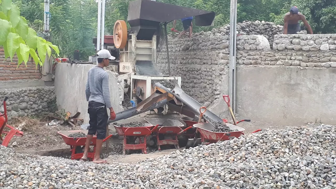 Mesin Penghancur Batu - Mesin Pemecah Batu - stone crusher, mesin produksi batu split