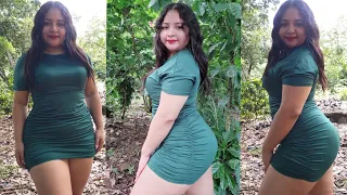 En busca de frutas en la montaña