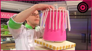 Epic Wedding Cake Showdown - Top Designers Battle for 5 000 on Cakewalk