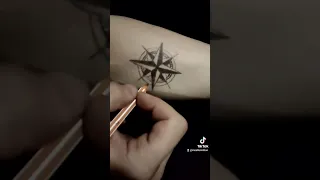 رسم بوصلة على اليد الفيديو كامل بل قناة لا تنسو الاشتراك اذا عجبكم الفيديو 