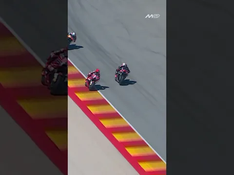 MotoGP at its finest 😨 another look at the insane battle between Marquez & Bezzecchi.