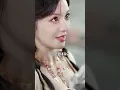 냉정한 왕은 오랫동안 여자를 멀리했고 새로 들인 첩에게 첫눈에 반해 다정함을 다 준다