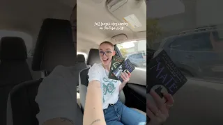 A new Barnes Noble opened up near me so I had to check it out