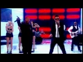 Download Lagu Robin Thicke - Blurred Lines ft. T.I. \u0026 Pharrell (Live Graham Norton Show)