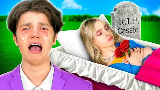 لقد زيفت موتي قصة انتقامي أصدقائي قاموا بخيانتي 