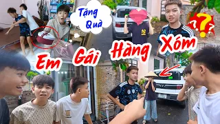 Phát Hiện Minh Quân Đứng Nói Chuyện Với Em Gái Hàng Xóm - Đó Là Ai ??? l Min Min TV Minh Khoa