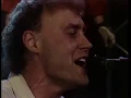 Lagu Bruce Hornsby The Show Goes On