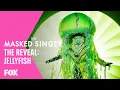 Download Lagu The Jellyfish Is Revealed As Chloe Kim | Season 4 Ep. 10 | THE MASKED SINGER