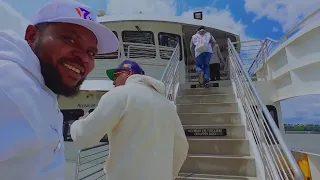 taking you around new york moments with nomiis gee