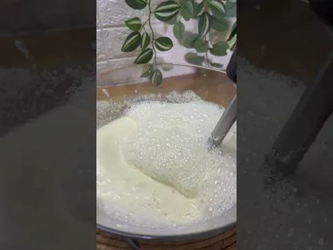 قرصة خفيفة و منقبة كيما يحب الخاطر