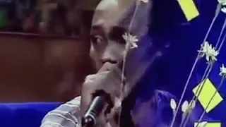 محمود عبد العزيز قبلك ما عرفت الحب دندنها