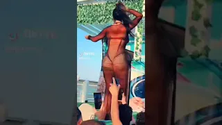 صافيناز الساحل الشمالى الجديدة قلبي بيرقص معاها 