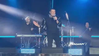 عمرو دياب   يا ناسي وعدك   حفلة المنارة      دندنها
