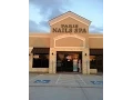 Paris Nails Spa Waiting for a girl like you
