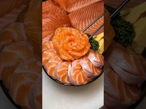 The perfect order of salmon in Japan🍣 #japanesefood #sushi #大好物は高カロリー