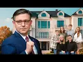 Mike Johnson Bio Wife Kelly Lary Net Worth Opulent Lifestyle Siblings Parents