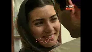 امير وعاصى     من غير ما تتكلمى     على الحجار دندنها