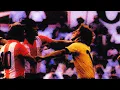 Download Lagu Zico briga e faz um golaço contra o Paraguai (1985)