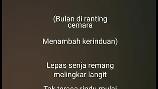 Download BULAN DI RANTING CEMARA  dangdut karaoke no vocal MP3