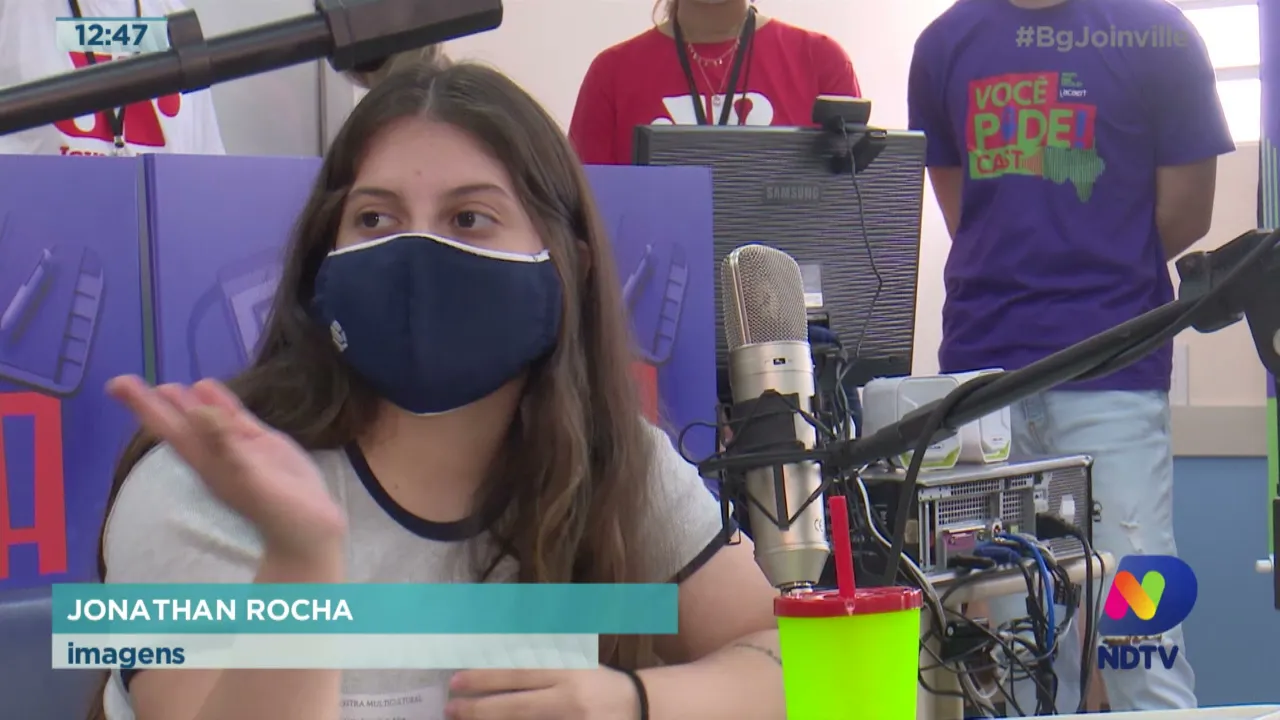 Semana estadual do rádio: Estudantes participaram de gravação de Podcast