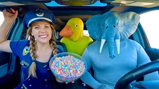 Police Surprises Rubber Ducky, Fox & Puppy with Car Ride Chase