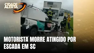 Homem é atingido por escada após colisão em Ilhota