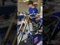 Lagu Unpacking Lotte van Drunen's flight cases \u0026 building her #YZ250F for the #MXGP of Australia 2025!