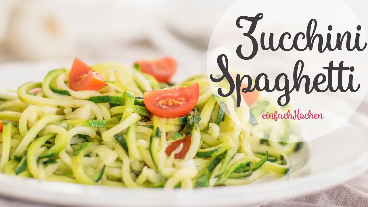 Zucchini-Spaghetti aglio olio e pomodoro I Zoodles I Pasta-Alternative I Low Carb (vegan)|