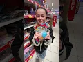 Download Lagu Blijft leuk hoe blij Jady wordt als ze iets krijgt 🥹🩷 #hartjekruidvatsquad | Gekregen van Kruidvat