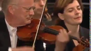 موسيقى أغنية ليالي الأنس تعزفها اكبر فرقة سيمفونية نمساوية في ڤيينا 