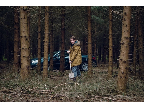 Der Hund begraben (2016) Trailer, deutsch