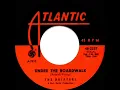 1964 HITS ARCHIVE: Under The Boardwalk - Drifters (hit 45 single version)
