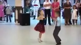 قنبلة الرقص على مهرجان البت اللى انا حبتها 