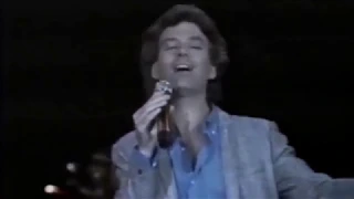 tim moore yes legendado 