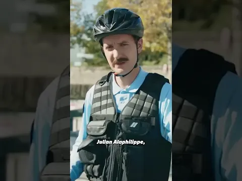 À l'ancienne : Les gendarmes à vélo
