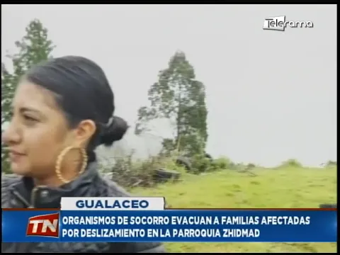 Evacuan a familias afectadas por deslizamiento en parroquia Zhidman