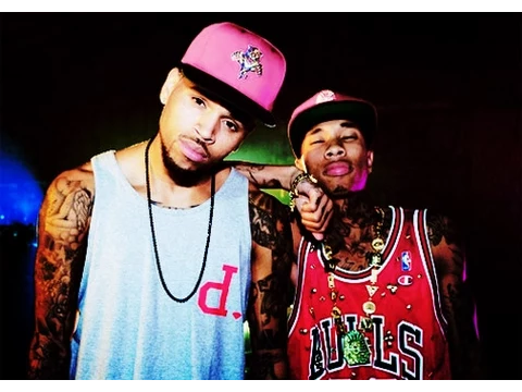 Download MP3 Chris Brown - Ayo ft. Tyga