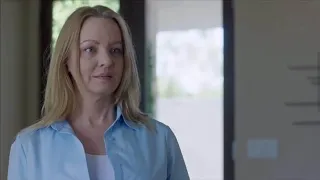 این پسر دبیرستانی که عاشق همسایه سن بالای خود شده یک روز به طور اتفاقی با او تنها میشه و 