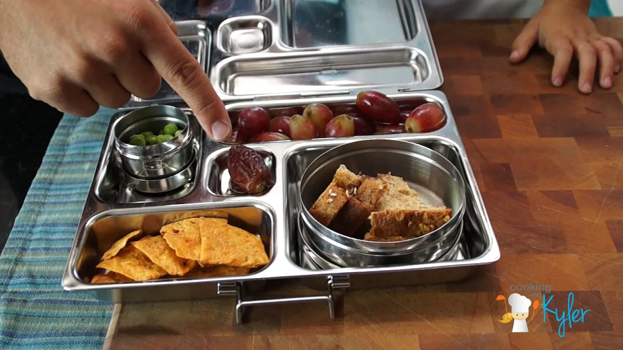 SCHOOL LUNCH: sunflower seed butter & jelly, non GMO veggie chips, peas, and grapes