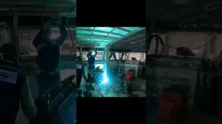 Watch the build of a performance catamaran #odiseacatamarans #performanceboats #welding #boatbuild