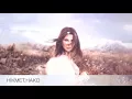 Nancy Ajram - 3am Bet3alla2 Feek (Lyric Video)  نانسي عجرم - عم بتعلق فيك - أغنية