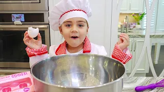 Mia and Artem open a restaurant – fun pretend cooking for kids